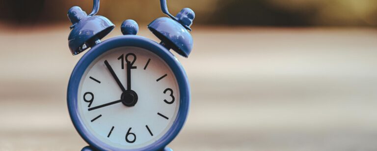 How Long Does Alcohol Detox Take? Factors That Change the Timeline